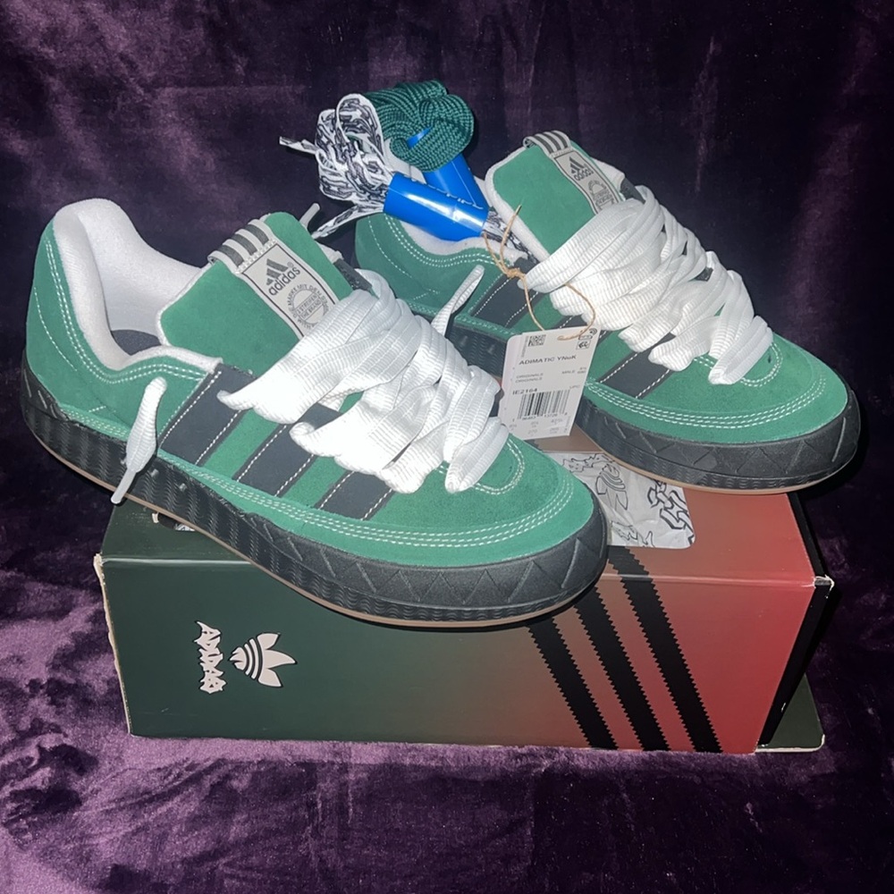 ADIDAS ADIMATIC YNuK men’s 9 - Picture 3 of 12